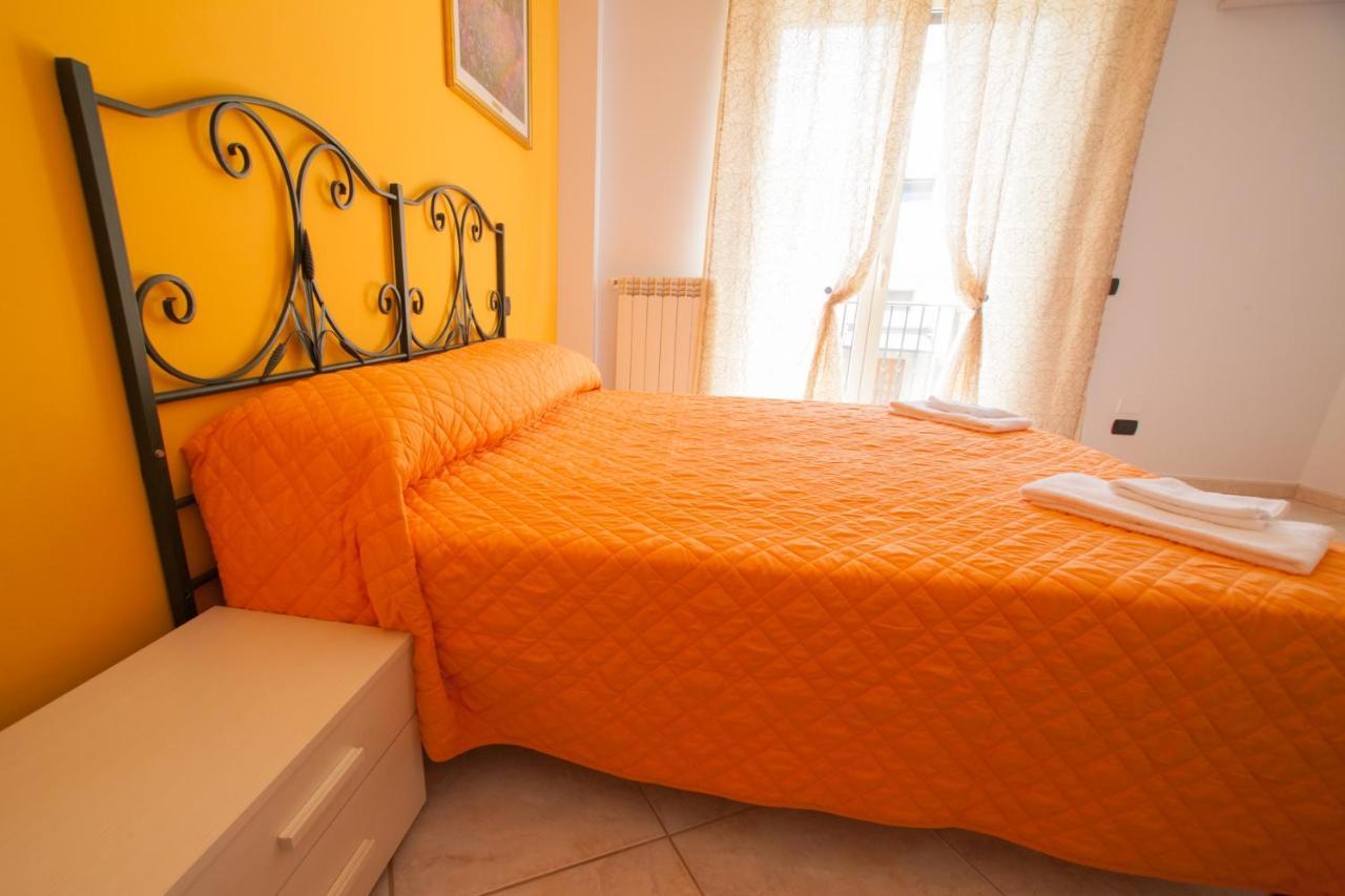 Dimora Del Bali Bed & Breakfast Capurso Bagian luar foto